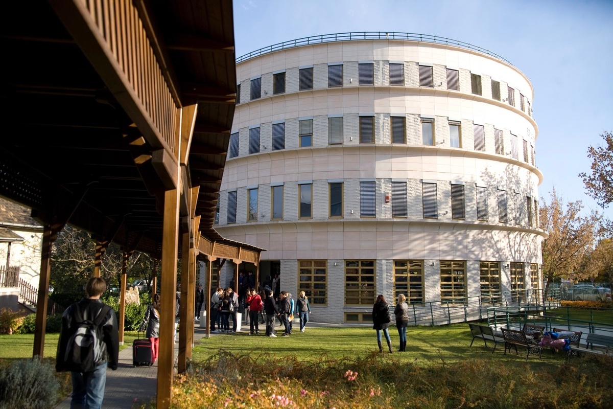 Budapest Metropolitan University