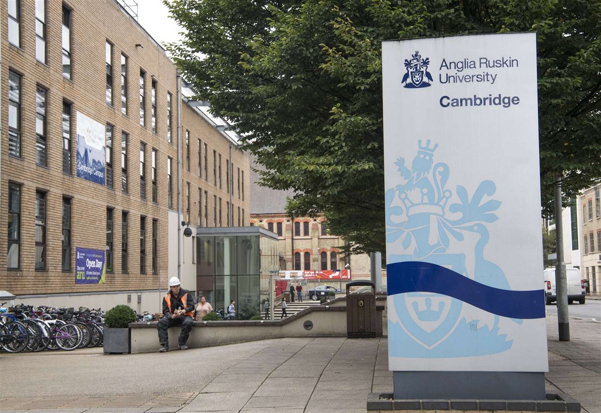 Anglia Ruskin University - Gallery