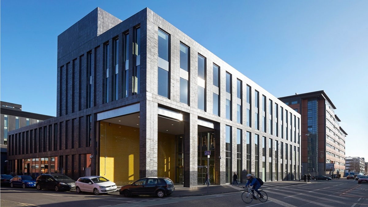 Manchester Metropolitan University - Gallery