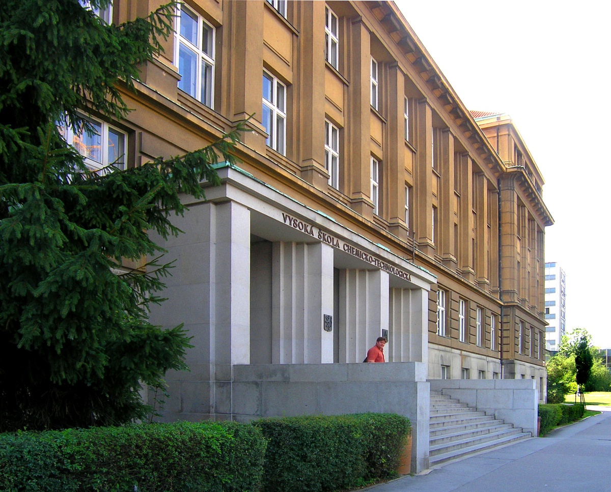 University of Chemistry and Technology - Gallery