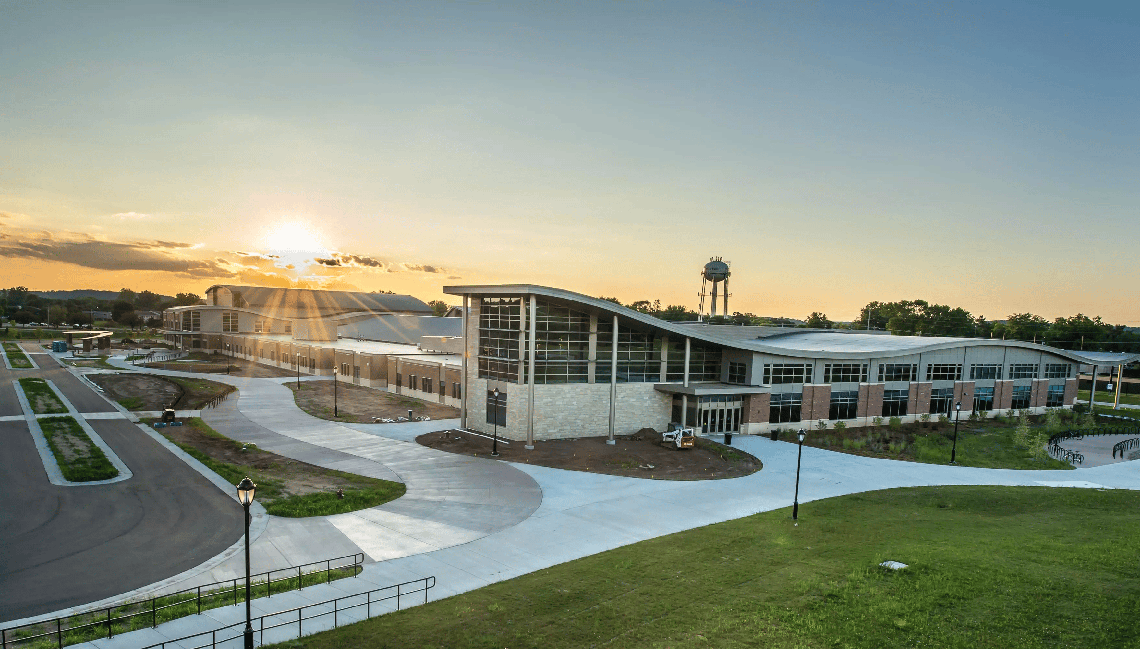 University of Wisconsin - River Falls - Gallery