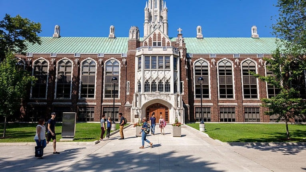 Windsor University - Gallery